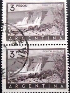 Par de selos da Argentina 1956 Embankment Dam El Nihuil U PR