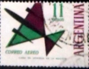 Selo postal da Argentina de 1963 Stylized aircraft 11 U