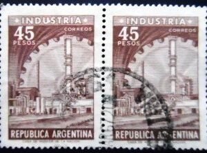 Par de selos postais da Argentina de 1966 Industry 45 U PR sev