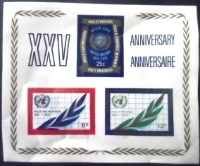 Bloco postal das Nações Unidas de 1970 UN Emblem and Olive Branch N