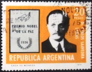 Selo postal da Argentina de 1976 Carlos Saavedra Lamas U