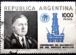 Selo postal da Argentina de 1979 General Enrique Mosconi U
