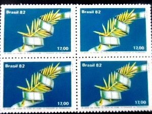 Quadra de selos postais do Brasil de 1982 O Pagador de Promessas M QD