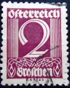 Selo postal da Áustria de 1925 Numerals 2 U