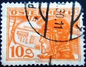 Selo postal da Aústria de 1926 Pilot & biplane Hansa Brandenburg C-1 U