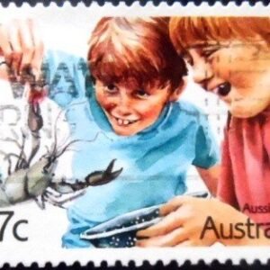 Selo postal da Austrália de 1987 Boys Catching Crayfish U