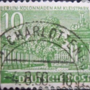 Selo postal de Berlin de 1949 Colonnade at the Kleistpark U