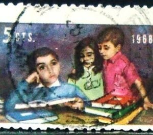 Selo postal do Brasil de 1968 Semana do Livro - C 614 U