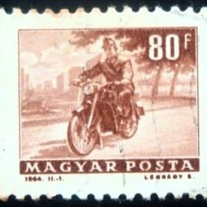Selo postal da Hungria de 1964 Telegram Delivery by Motor U