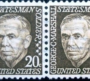 Par de selos postais dos Estados Unidos de 1967 George Marshall 20 U PR sev