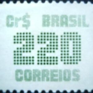 Selo postal do Brasil de 1985 Tipo Cifra 220 M