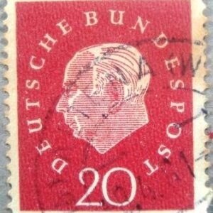 Selo postal da Alemanha de 1959 Theodor Heuss 20