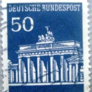 Selo postal da Alemanha de 1966 Brandenburg Gate Berlin 50
