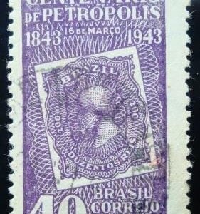 Selo postal do brasil de 1943 Petrópolis U 179