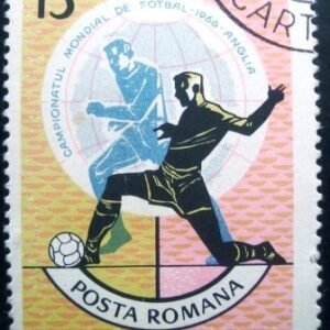 Selo postal da Romênia de 1966 Football players in front of globe
