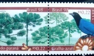 Se-tenant do Brasil de 1998 Pinheiro e Gralha N