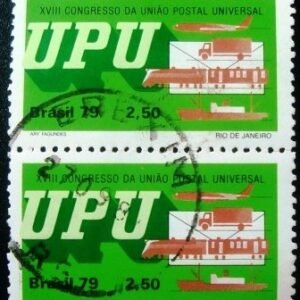 Par de selos postais do Brasil de 1979 Transportes Postais