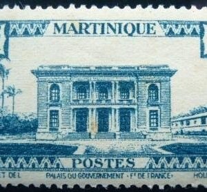 Selo postal da Martinica de 1933 Governor's Hotel in Fort de France