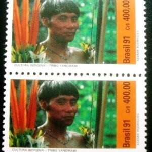 Par de selos postais do Brasil de 1991 Tribo Yanomani