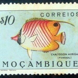 Selo postal de Moçambique de 1951 Threadfin Butterflyfish