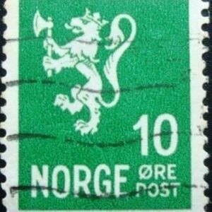 Selo postal da Noruega de 1940 Lion type II 10