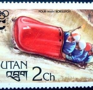 Selo postal do Bhutan de 1976 4-men Bobsleigh