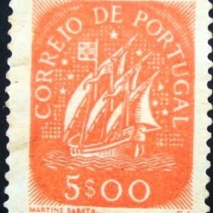 Selo postal de Portugal de 1943 Caravel 5$