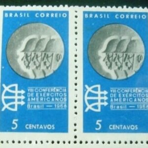 Par de selos postais do Brasil de 1968 Exércitos Americanos M PR
