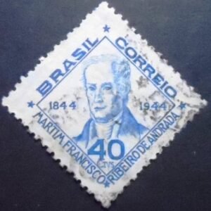 Imagem similar à do selo postal de 1945 Martim F. R. Andrade U