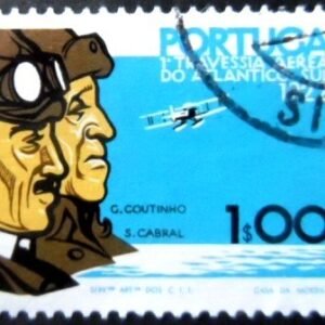 Selo postal de Portugal de 1972 G Coutinho & S. Cabral 11¾ x 12½