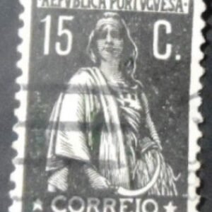 Selo postal de Portugal de 1923 Ceres 15