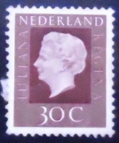 Selo postal da Holanda de 1972 Queen Juliana 30