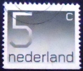Selo postal da Holanda de 1976 Numeral Crouwel 5