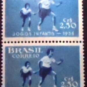 Par de selos postais do Brasil de 1956 6º Jogos Infantis