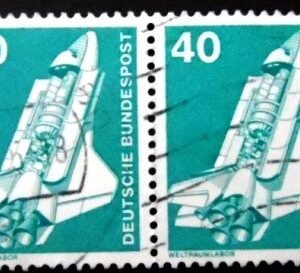 Par de selos postais da Alemanha de 1975 Space laboratory