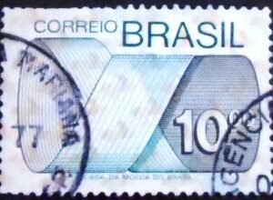 Selo postal Regular emitido no Brasil em 1974 556 U