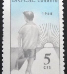 Selo postal do Brasil de 1968 UNICEF 5 M