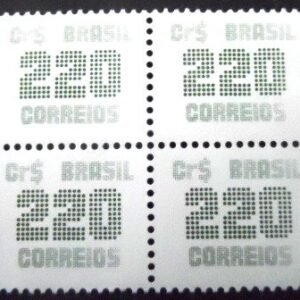 Quadra de selos postais do Brasil de 1985 Cifra Cr$ 220
