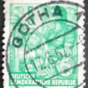 Selo postal da Alemanha de 1957 Woman at the steering wheel