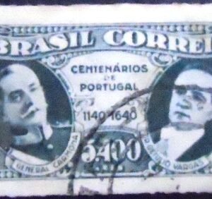 Selo postal de 1941 Carmona e Vargas