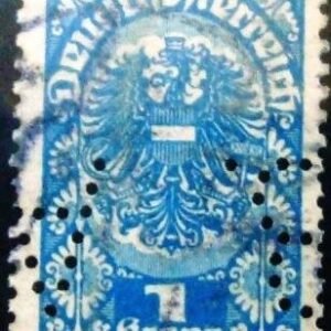 Selo postal da Áustria de 1920 Coat of Arms and Allegory 1kr