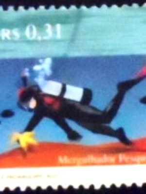 Selo postal do Brasil de 1999 Mergulhador U