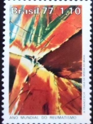 Selo postal do Brasil de 1977 Reumatismo M