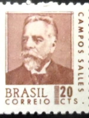Selo postal do Brasil de 1967 Campos Salles N