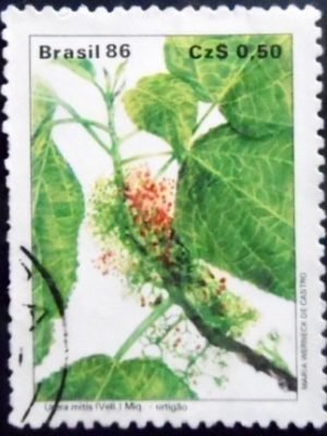 Selo postal do Brasil de 1986 Urtigão U