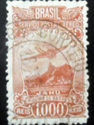 Imagem similar à do selo postal do Brasil de 1929 "Jahu" Ribeiro de arros U