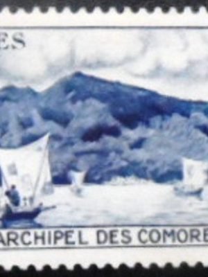 Selo postal de Comores de 1950 Baie d'Anjouan 10 M