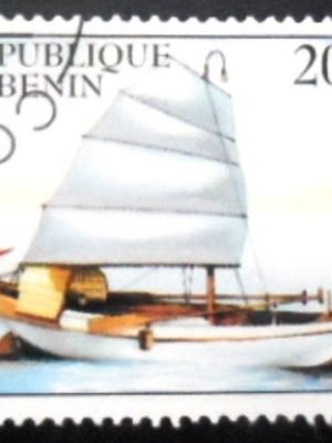 Selo postal do Benin de 1999 Sampan NCC