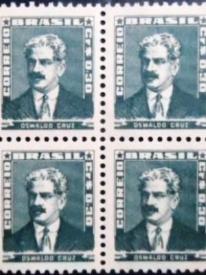 Quadra de selos postais do Brasil de 1954 Oswaldo Cruz 30 N QD