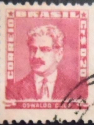Selo postal do Brasil de 1954 Oswaldo Cruz 20 U C